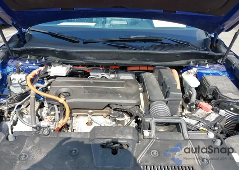 2024 Honda Cr-V Hybrid Sport from USA, damaged, VIN 7FARS6H56RE027579